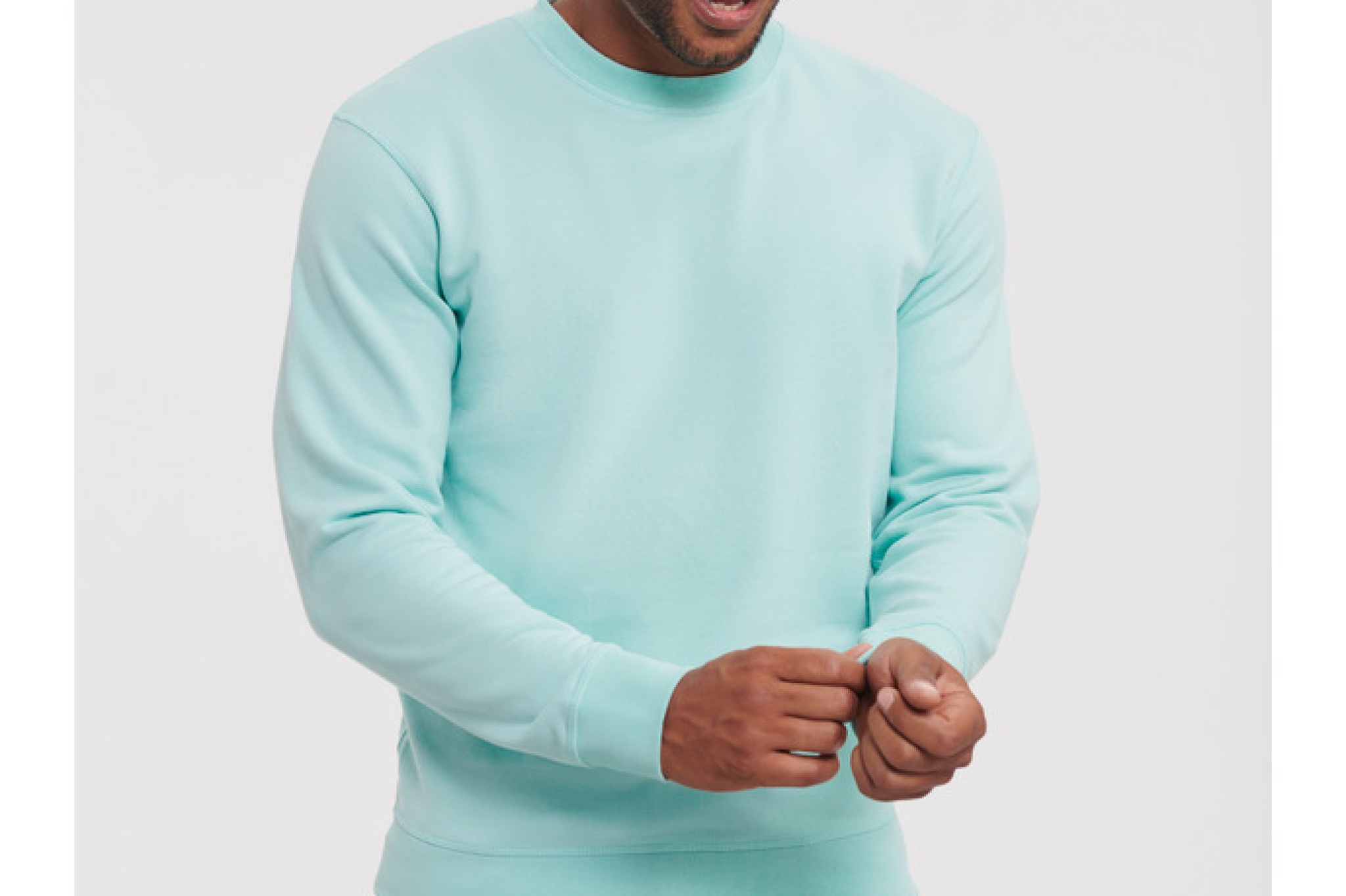 Felpa uomo girocollo Pure Organic, taglio contemporaneo e design moderno