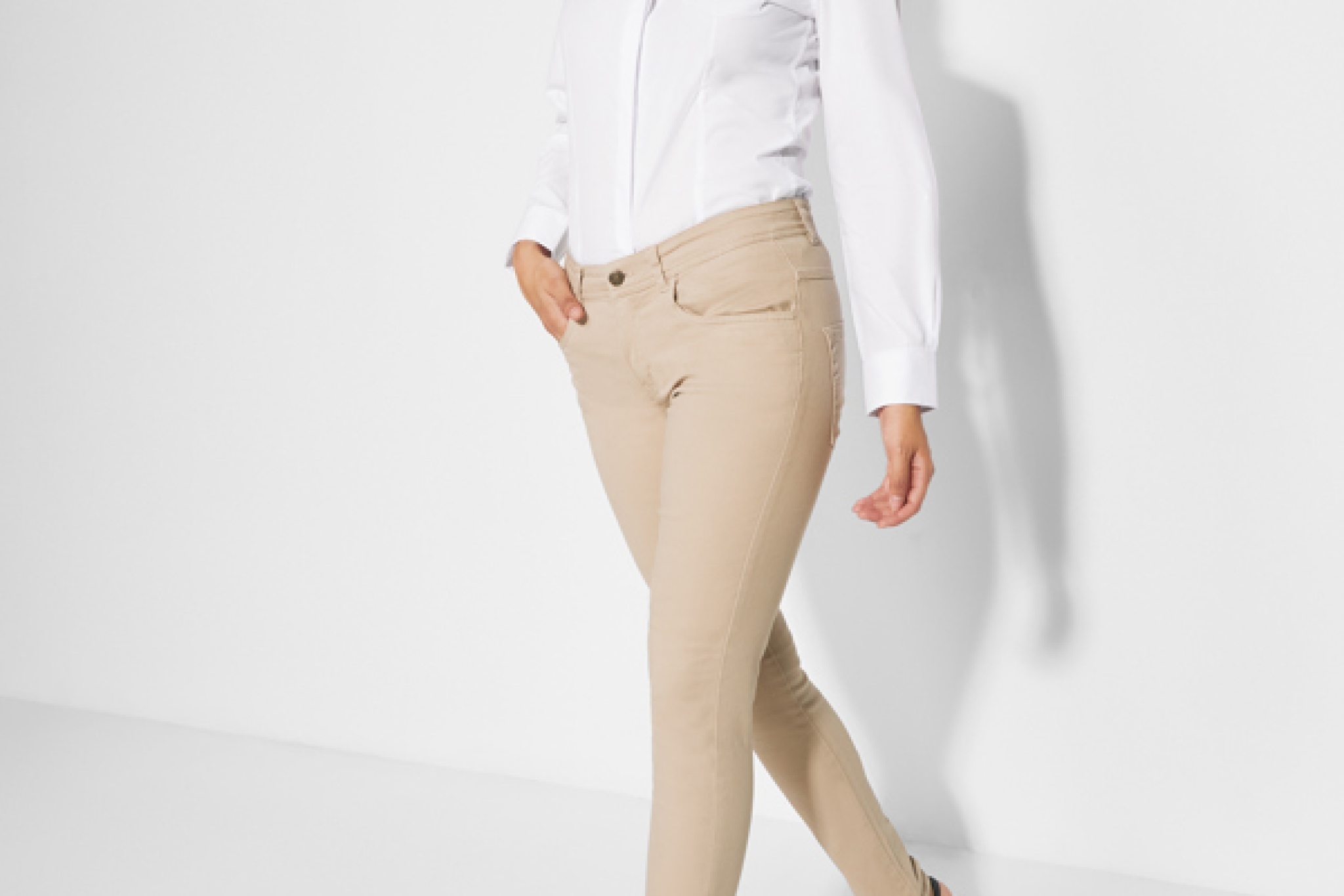 Pantaloni lunghi da donna, con tessuto confortevole e resistente